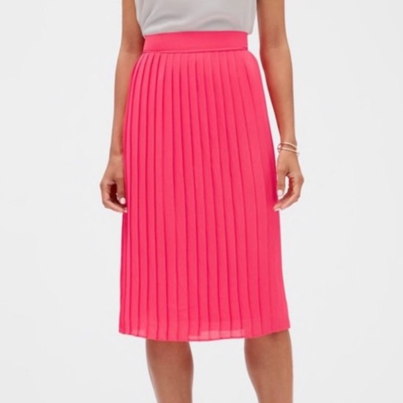 Banana Republic Skirts Banana Republic Neon Flame Pink Accordion